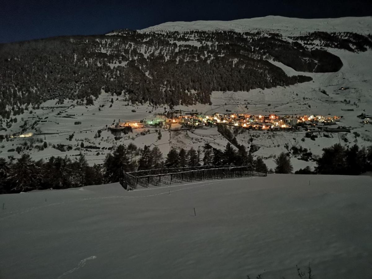 Hotel Weisskugel Gasthof Malles Venosta