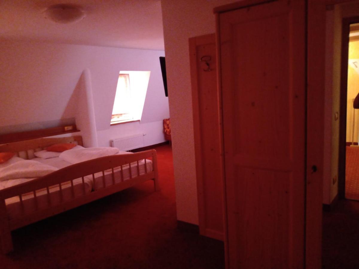 Hotel Weisskugel Gasthof 2*